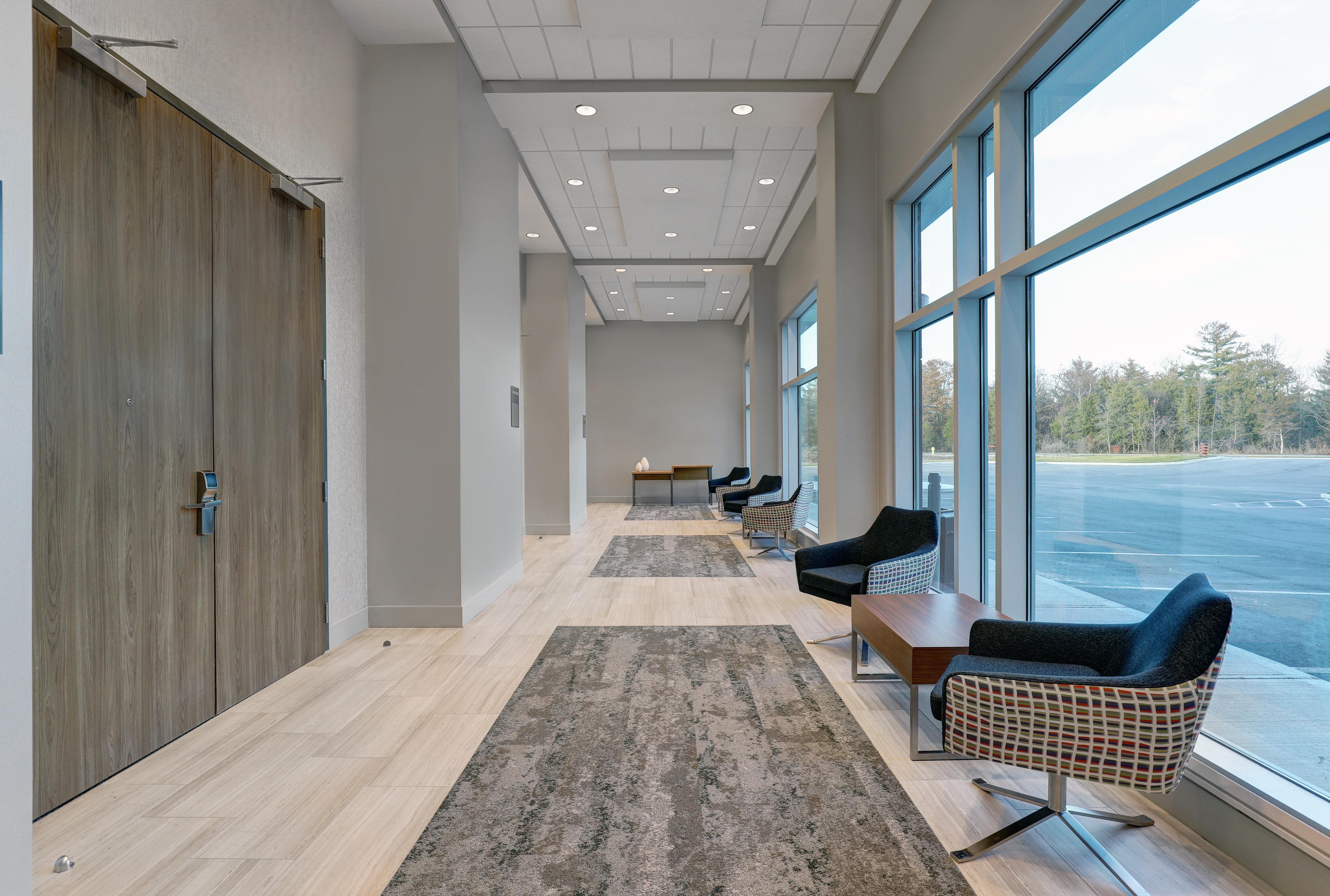 Holiday Inn Express - Kingston West By Ihg Bagian luar foto